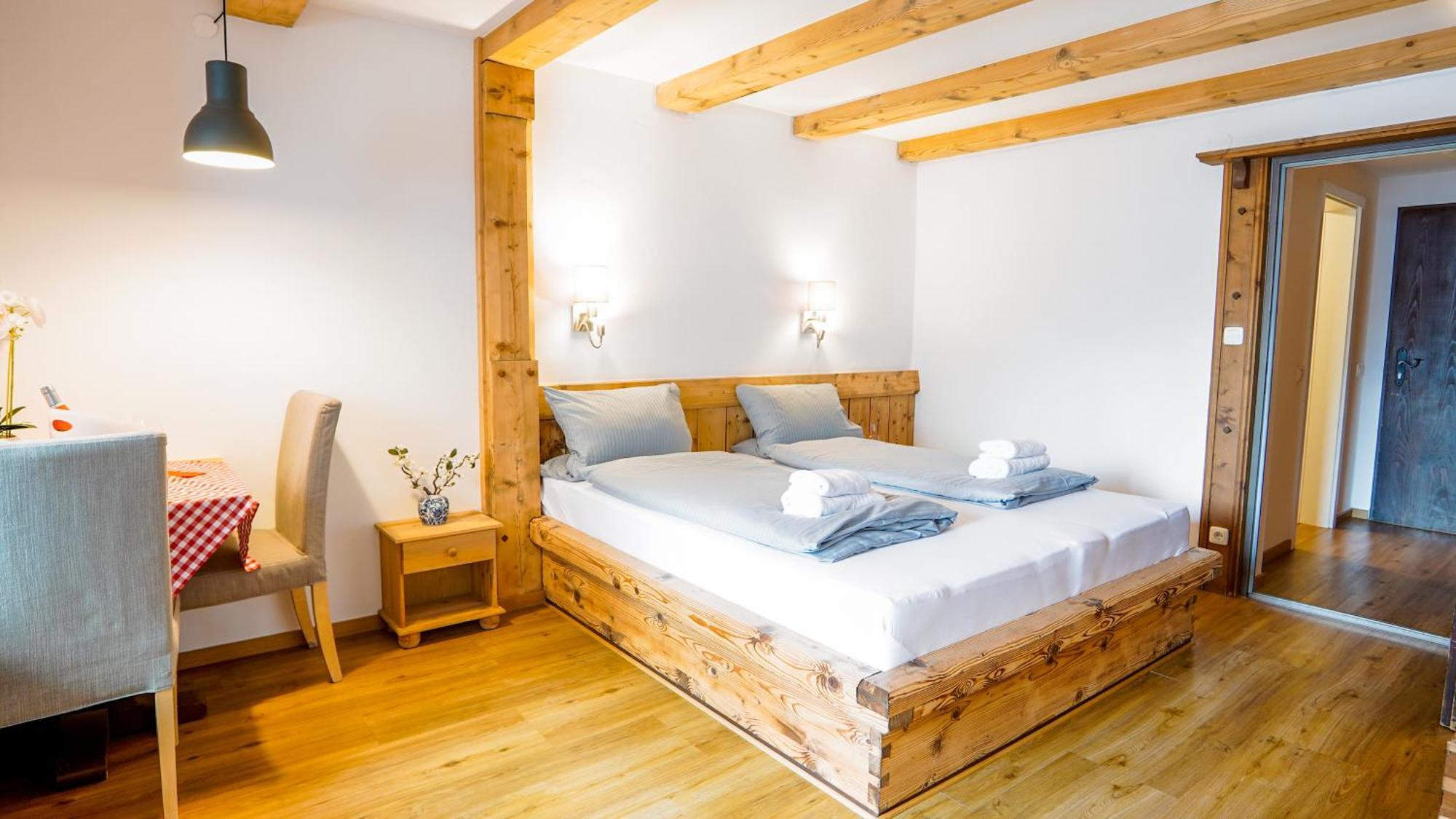 Landgasthof Zum Papyrer - Erholung Im Urlaubsgebiet Lenggries Bilik gambar